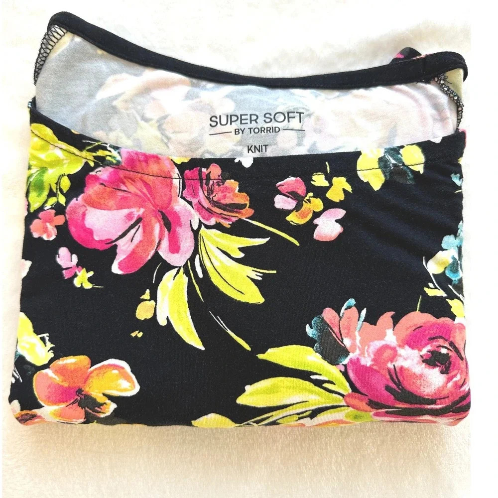 Torrid Super Soft Floral Off Shoulder Tunic Top Plus Size 1X Black Callie - Picture 9 of 12